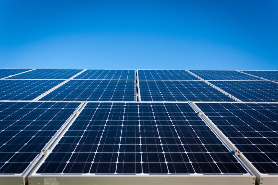 Comment installer des panneaux photovoltaïques