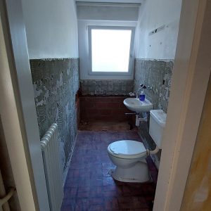 image de rénovation d'une salle de bain à Fribourg. avant rénovation